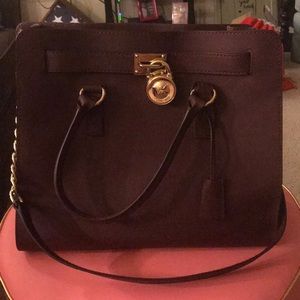 ❌SOLD❌ Michael Kors Burgundy Large Hamilton